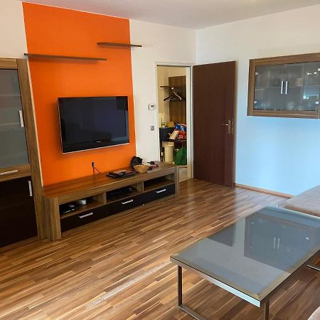Anton Bruckner Lounge L Free Parking Apartment Linz Exterior foto